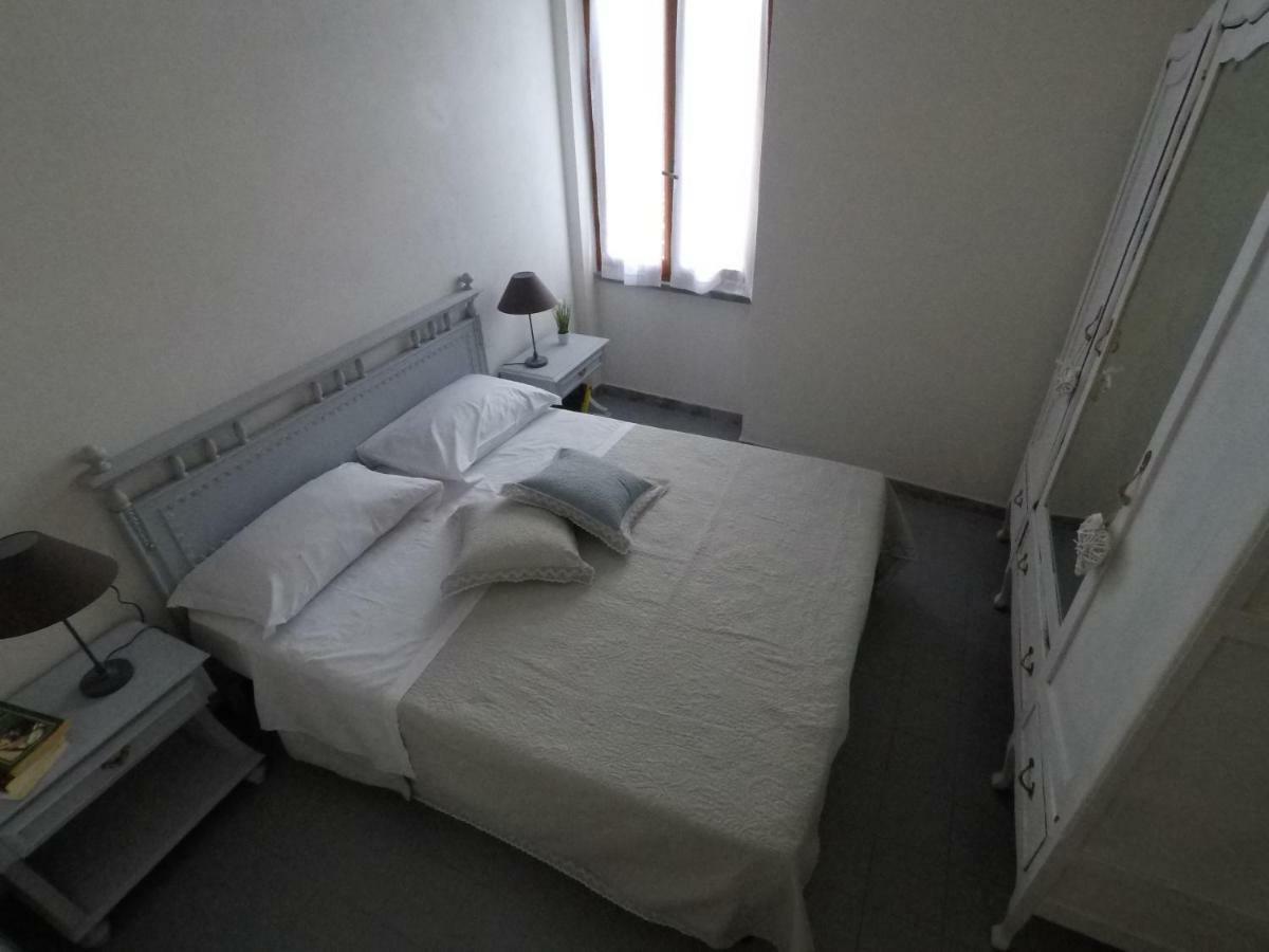 הוילה בוורינו Casa Della Nonna Filo מראה חיצוני תמונה